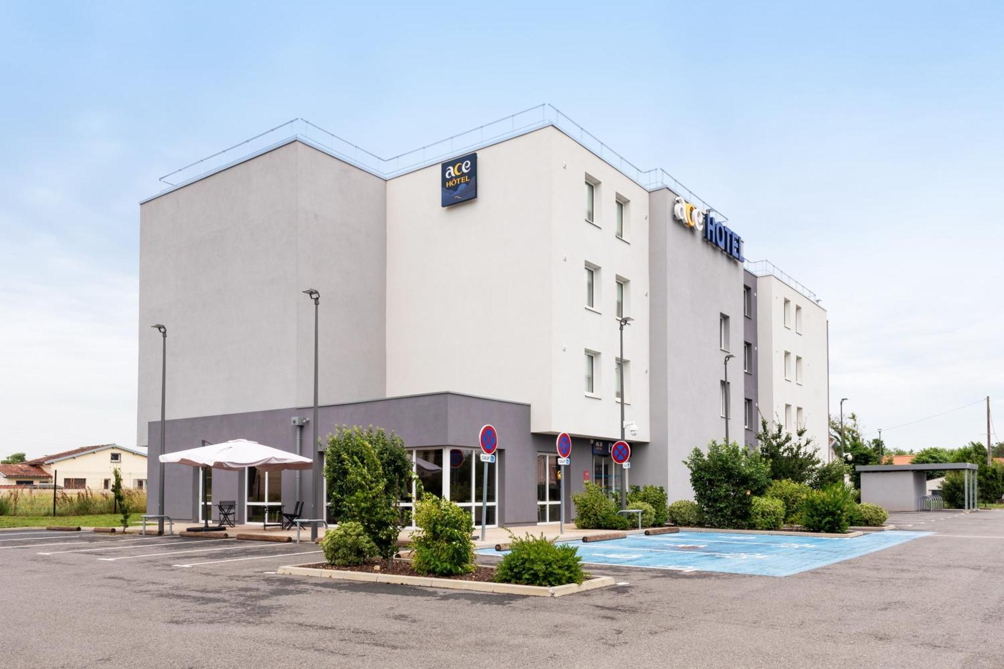 Ace Hotel Toulouse Blagnac Cornebarrieu Exterior photo